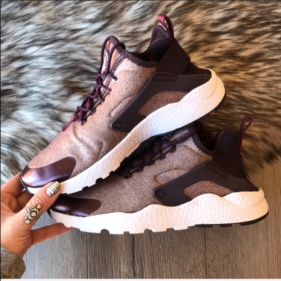 NWT Nike Huarache Run Ultra - Picture 7 of 8